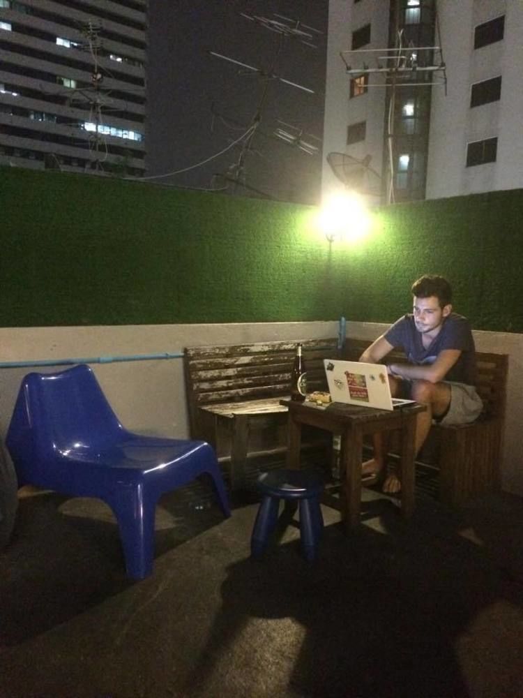 Jellybean Ezy Hostel Sathorn Banguecoque Exterior foto